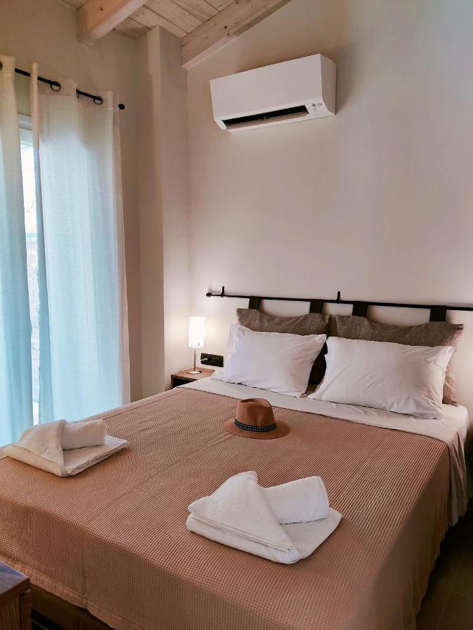 The Old Stables Apartment Vatos ภายนอก รูปภาพ